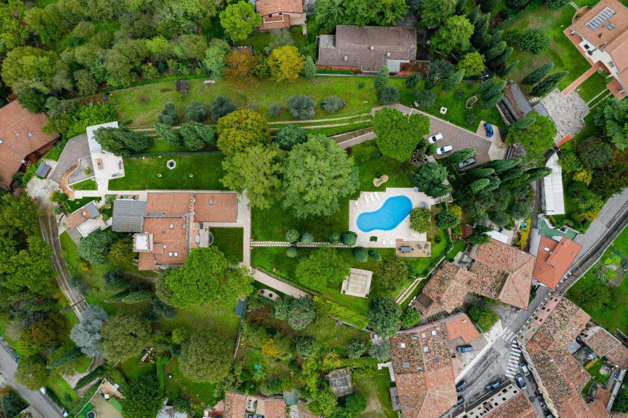 B&B Castel Morino Sona Exteriér fotografie